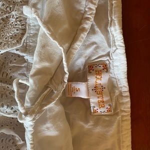 White hollister skirt